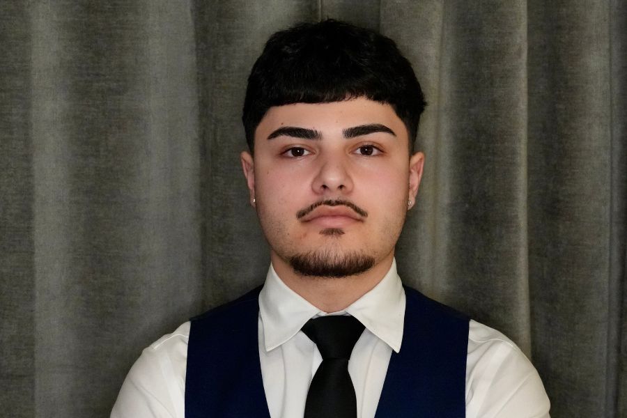 Christian, barber