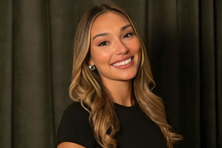 Emily, Dermal Therapist